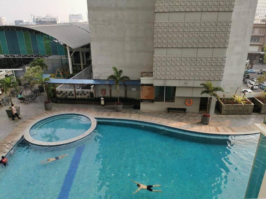 Two Bedroom Apartment At El Royale Hotel Bandung Exterior foto